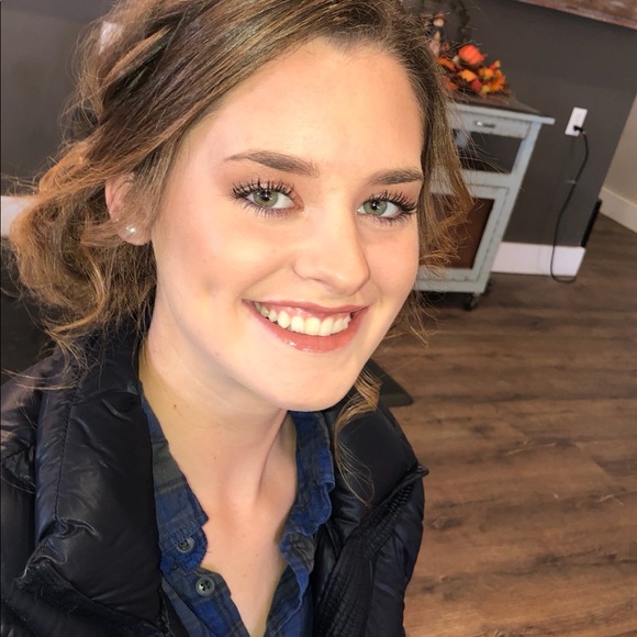 Meet your Posher, Mary - Picture 8 of 13